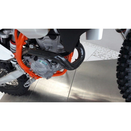 PROTECTION DE COLLECTEUR KTM / HUSQVARNA CARBONE 250EXCF / 250 FE 2017-2019