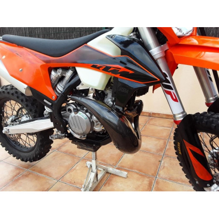 PROTECTION DE POT KTM / HUSQVARNA /GASGAS CARBONE 250 TPI / 300 TPI / 250 TEI / 300 TEI / 250 EC / 300 EC 2020-2023